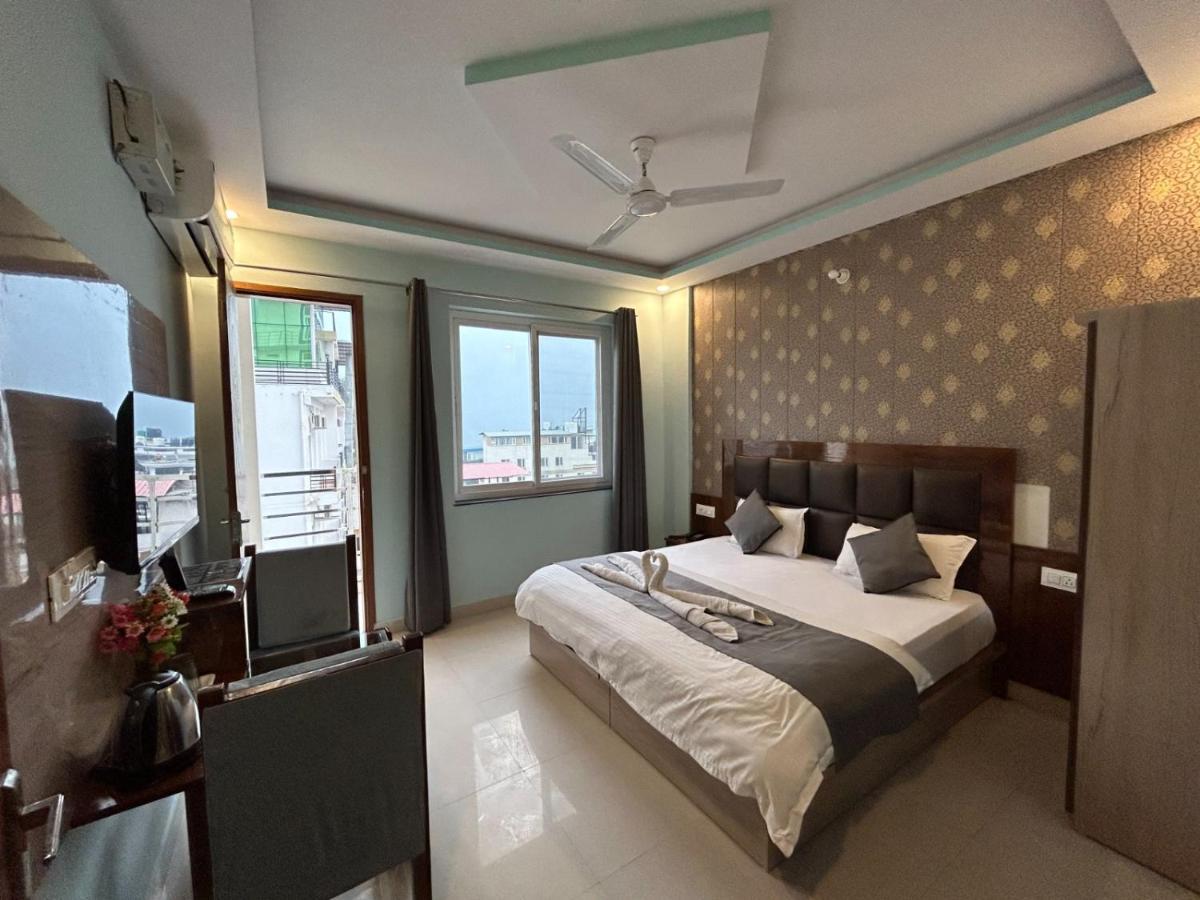Hotel Kaanha Residency Inn By Shree Krishna Hospitality ริชิเคช ภายนอก รูปภาพ