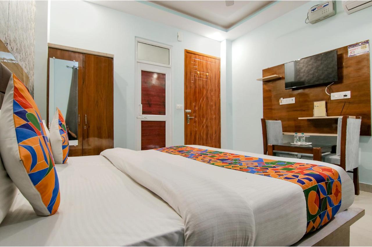 Hotel Kaanha Residency Inn By Shree Krishna Hospitality ริชิเคช ภายนอก รูปภาพ