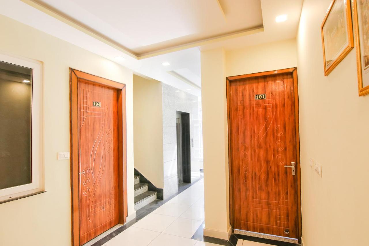 Hotel Kaanha Residency Inn By Shree Krishna Hospitality ริชิเคช ภายนอก รูปภาพ