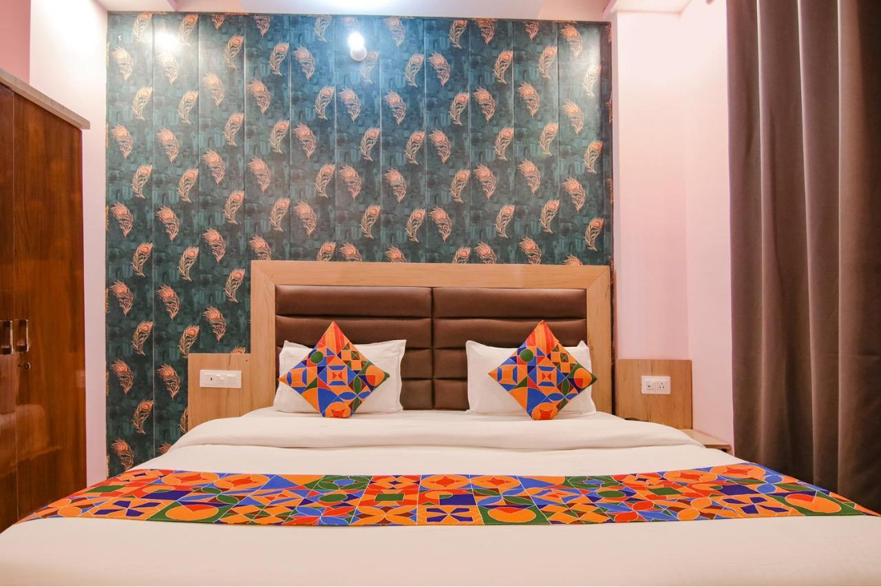 Hotel Kaanha Residency Inn By Shree Krishna Hospitality ริชิเคช ภายนอก รูปภาพ